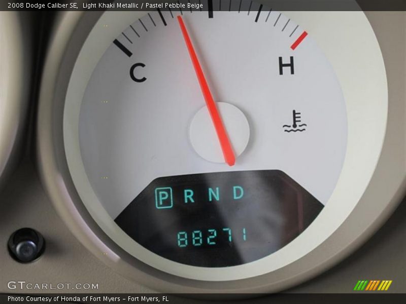 Light Khaki Metallic / Pastel Pebble Beige 2008 Dodge Caliber SE