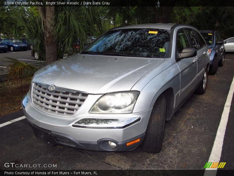 Bright Silver Metallic / Dark Slate Gray 2004 Chrysler Pacifica