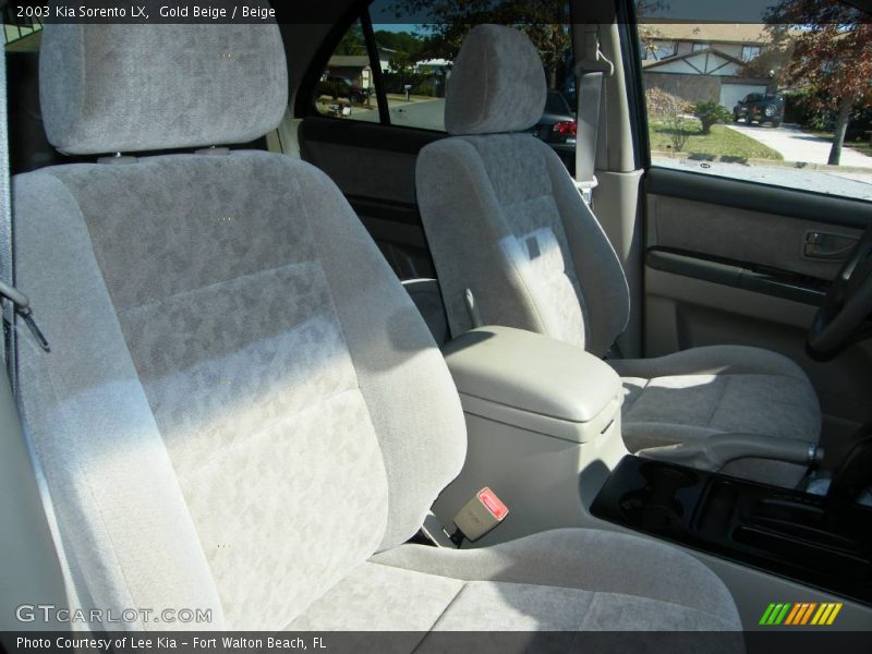 Gold Beige / Beige 2003 Kia Sorento LX
