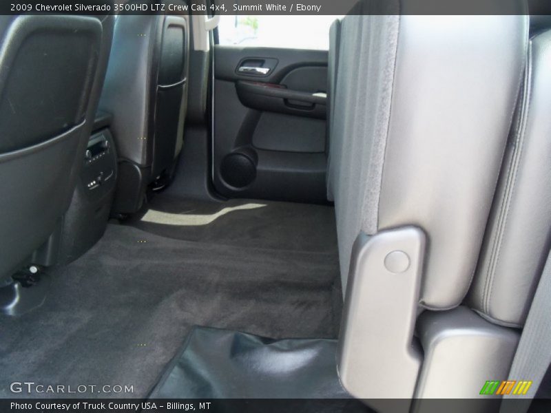 Summit White / Ebony 2009 Chevrolet Silverado 3500HD LTZ Crew Cab 4x4