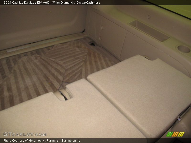 White Diamond / Cocoa/Cashmere 2009 Cadillac Escalade ESV AWD
