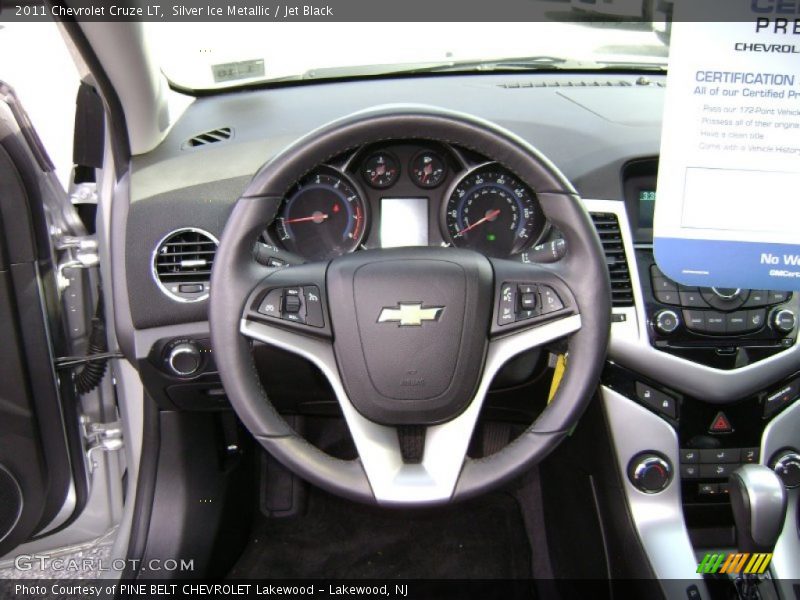 Silver Ice Metallic / Jet Black 2011 Chevrolet Cruze LT
