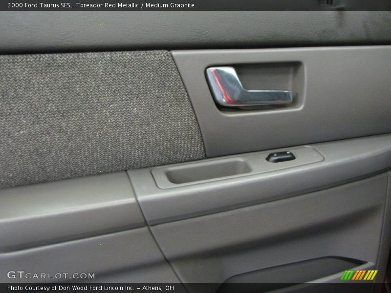 Toreador Red Metallic / Medium Graphite 2000 Ford Taurus SES