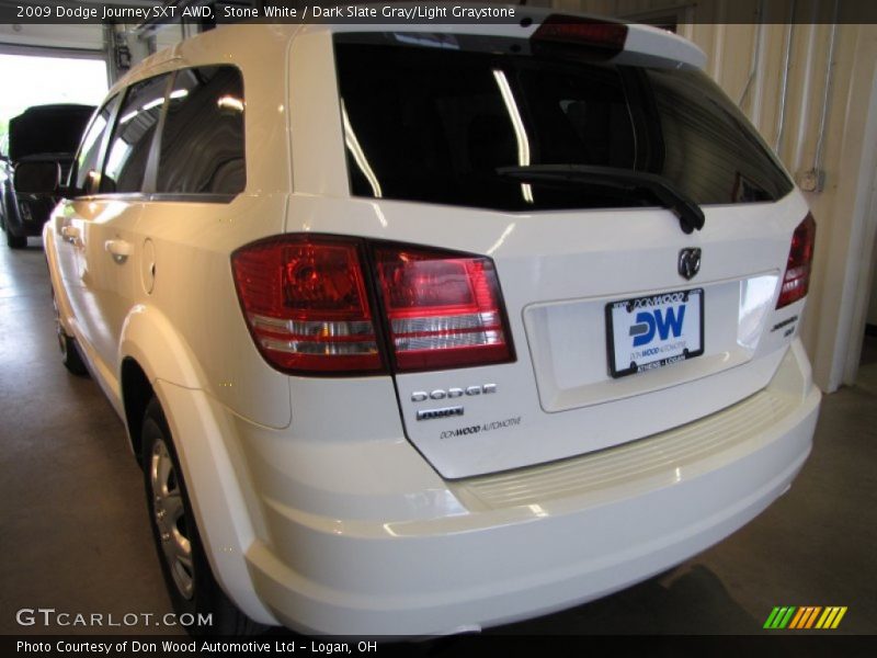 Stone White / Dark Slate Gray/Light Graystone 2009 Dodge Journey SXT AWD