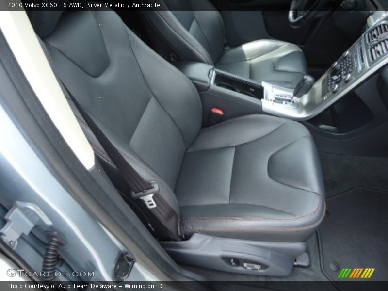 Silver Metallic / Anthracite 2010 Volvo XC60 T6 AWD