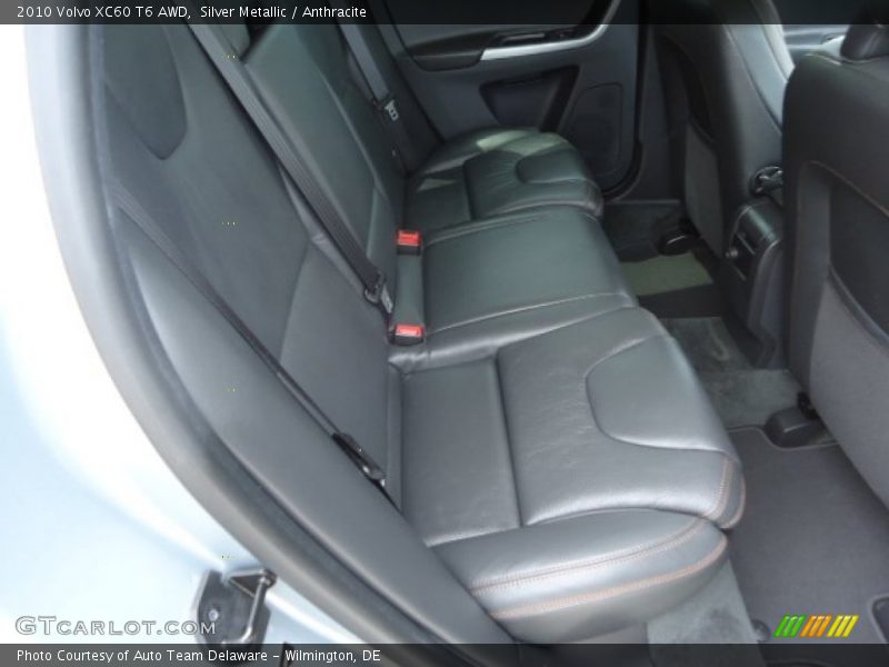 Silver Metallic / Anthracite 2010 Volvo XC60 T6 AWD