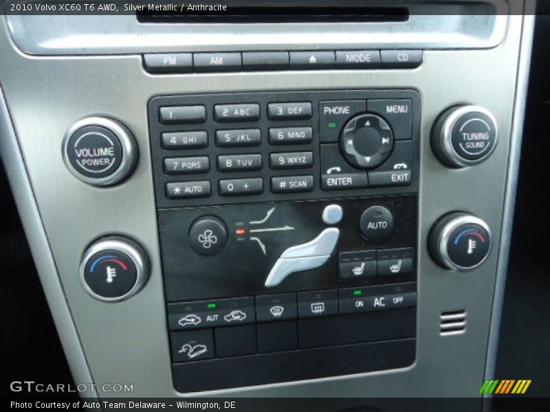 Silver Metallic / Anthracite 2010 Volvo XC60 T6 AWD