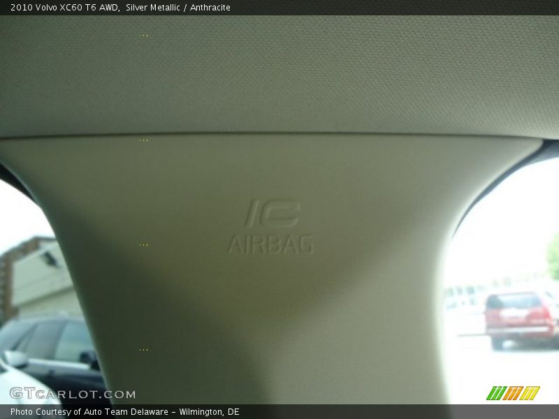 Silver Metallic / Anthracite 2010 Volvo XC60 T6 AWD