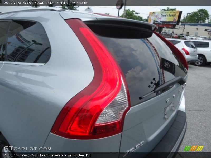 Silver Metallic / Anthracite 2010 Volvo XC60 T6 AWD