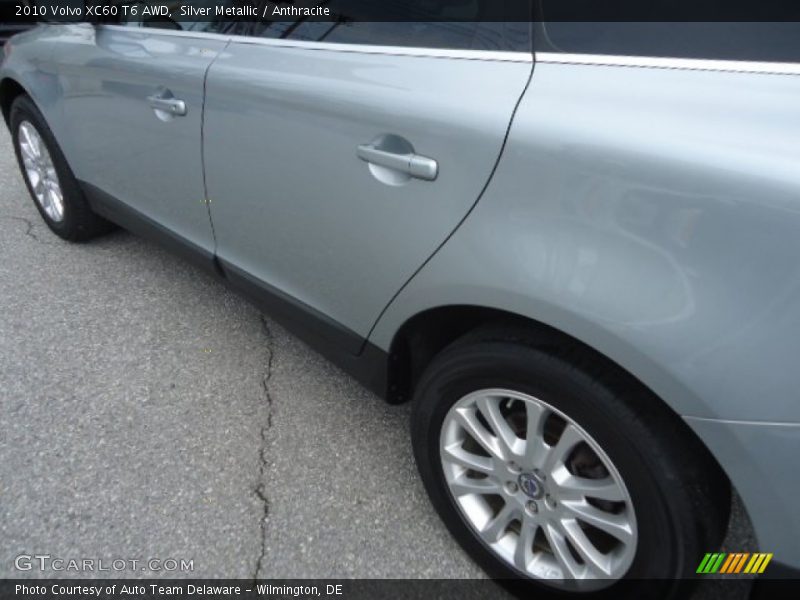 Silver Metallic / Anthracite 2010 Volvo XC60 T6 AWD