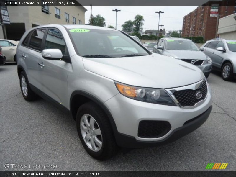Bright Silver / Gray 2011 Kia Sorento LX
