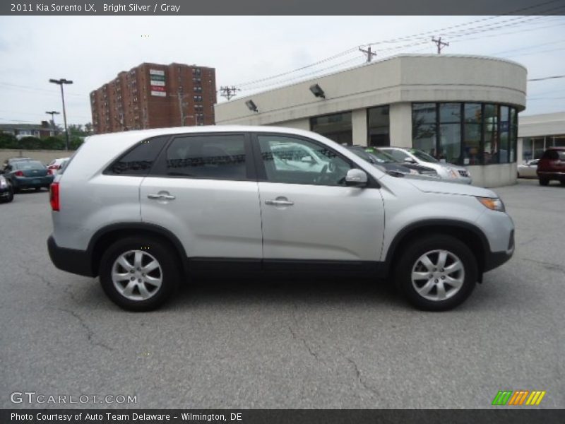 Bright Silver / Gray 2011 Kia Sorento LX