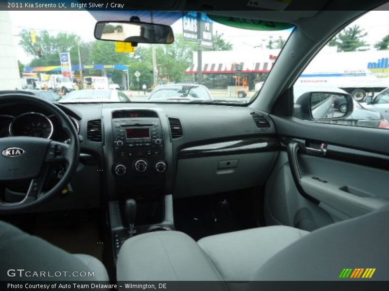 Bright Silver / Gray 2011 Kia Sorento LX