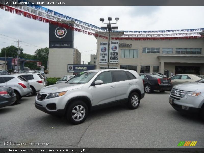 Bright Silver / Gray 2011 Kia Sorento LX