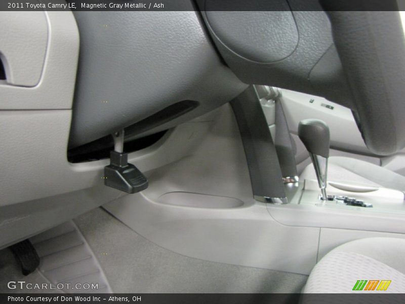 Magnetic Gray Metallic / Ash 2011 Toyota Camry LE