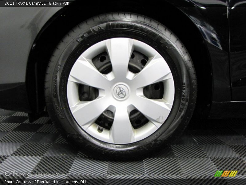 Black / Ash 2011 Toyota Camry LE