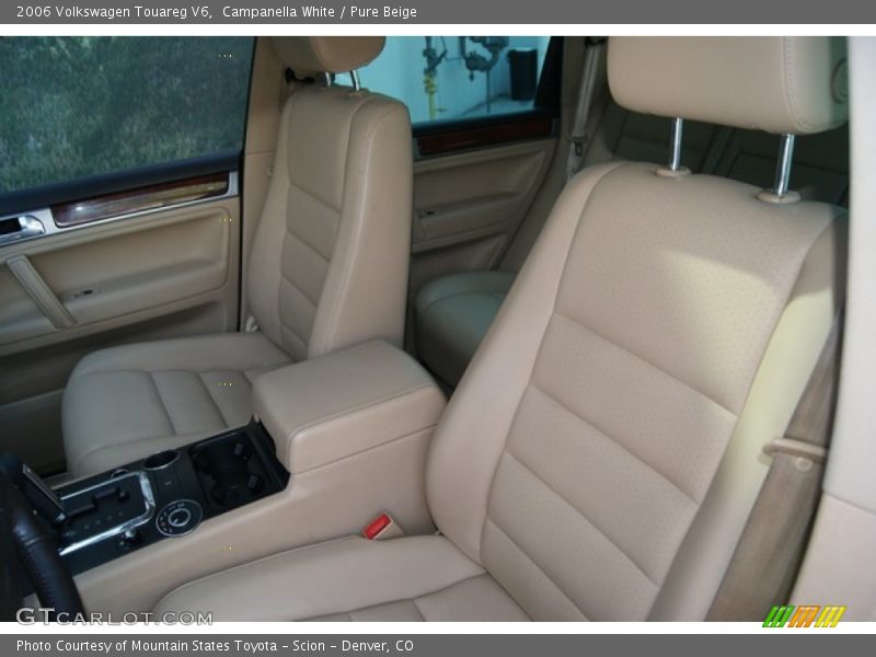 Campanella White / Pure Beige 2006 Volkswagen Touareg V6