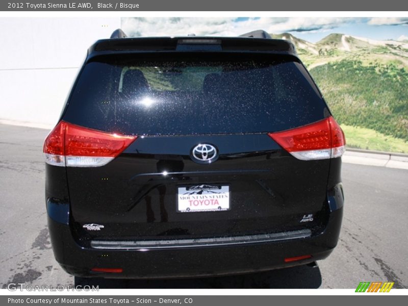 Black / Bisque 2012 Toyota Sienna LE AWD