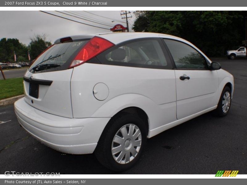 Cloud 9 White / Charcoal 2007 Ford Focus ZX3 S Coupe