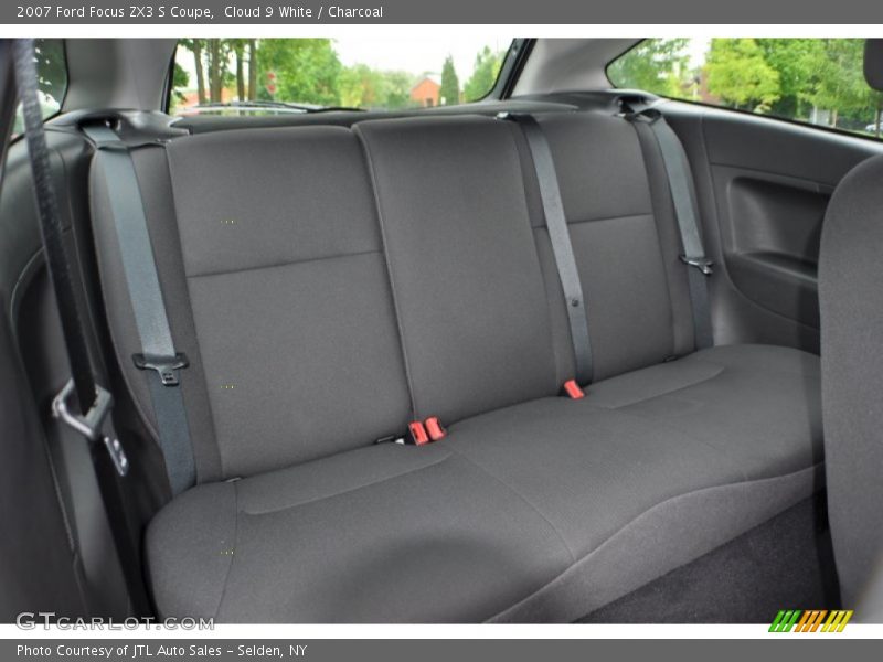 Cloud 9 White / Charcoal 2007 Ford Focus ZX3 S Coupe