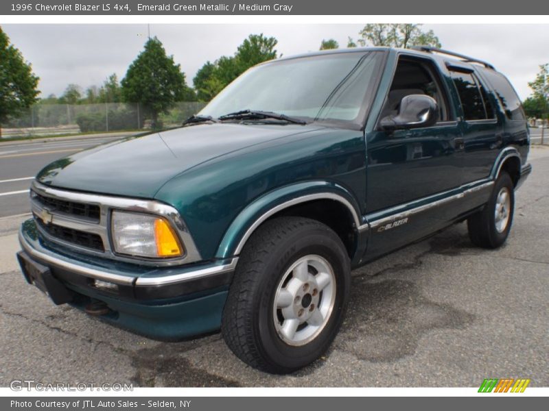 Emerald Green Metallic / Medium Gray 1996 Chevrolet Blazer LS 4x4
