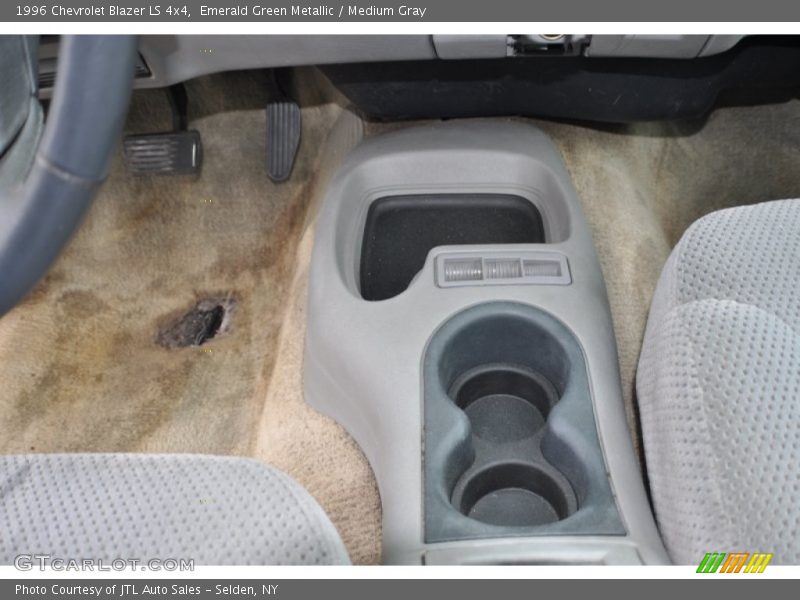 Emerald Green Metallic / Medium Gray 1996 Chevrolet Blazer LS 4x4