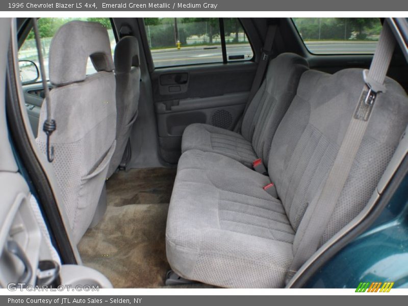 Emerald Green Metallic / Medium Gray 1996 Chevrolet Blazer LS 4x4