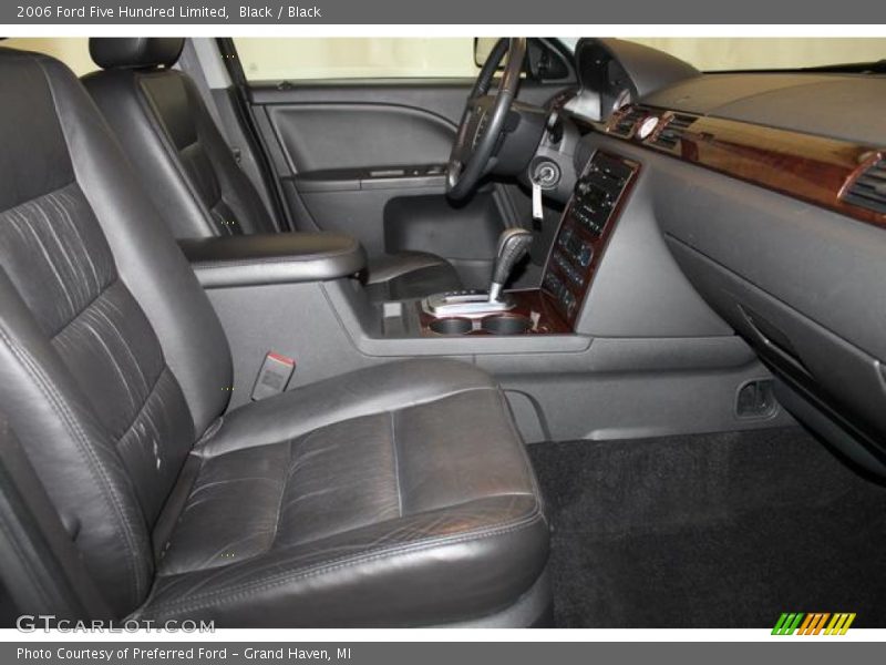 Black / Black 2006 Ford Five Hundred Limited