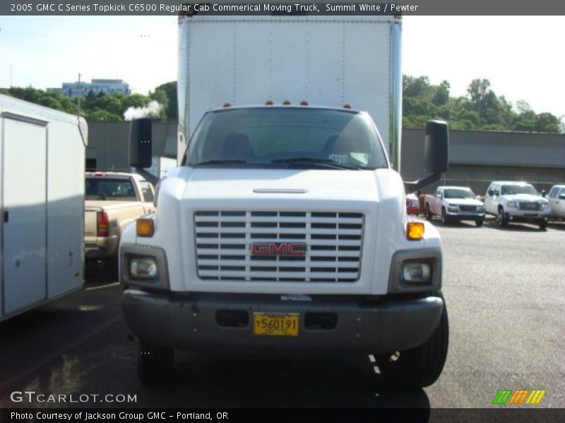Summit White / Pewter 2005 GMC C Series Topkick C6500 Regular Cab Commerical Moving Truck