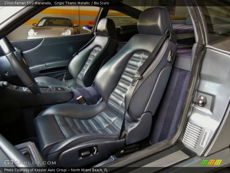 Front Seat of 2000 550 Maranello