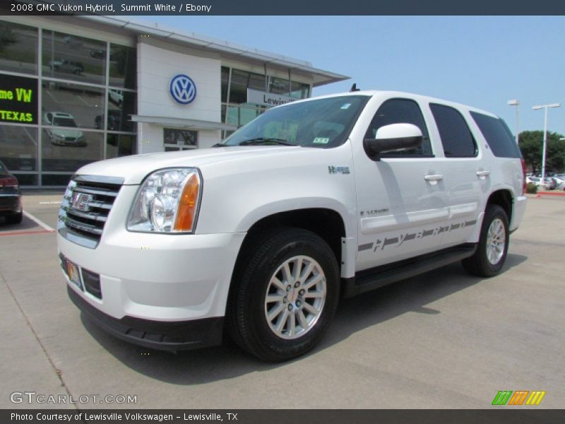Front 3/4 View of 2008 Yukon Hybrid