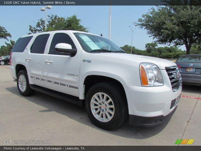 Front 3/4 View of 2008 Yukon Hybrid