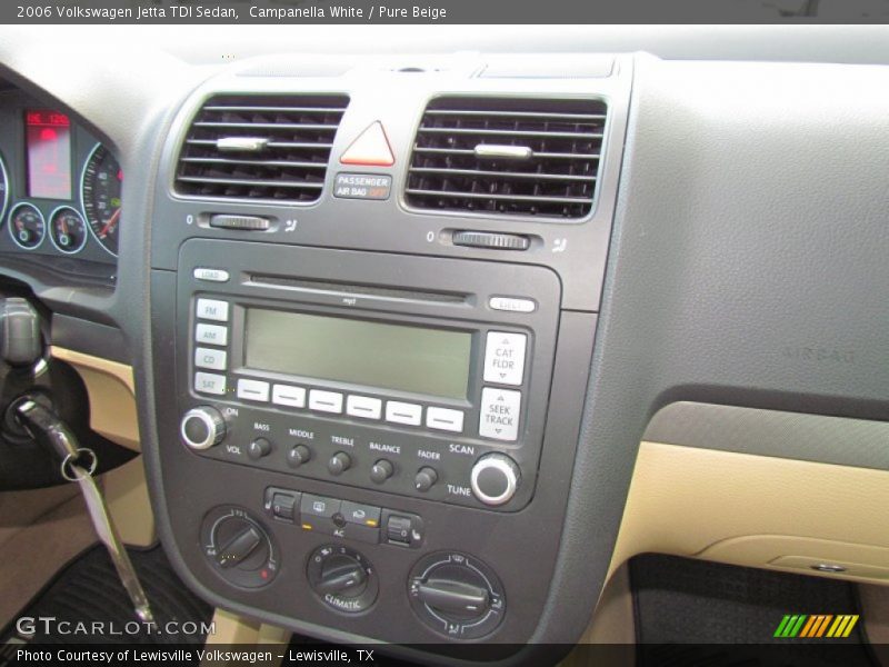 Campanella White / Pure Beige 2006 Volkswagen Jetta TDI Sedan