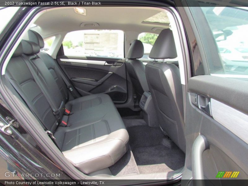 Black / Titan Black 2012 Volkswagen Passat 2.5L SE
