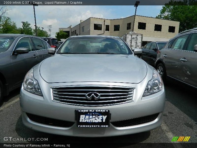 Liquid Platinum / Graphite 2009 Infiniti G 37 x Coupe