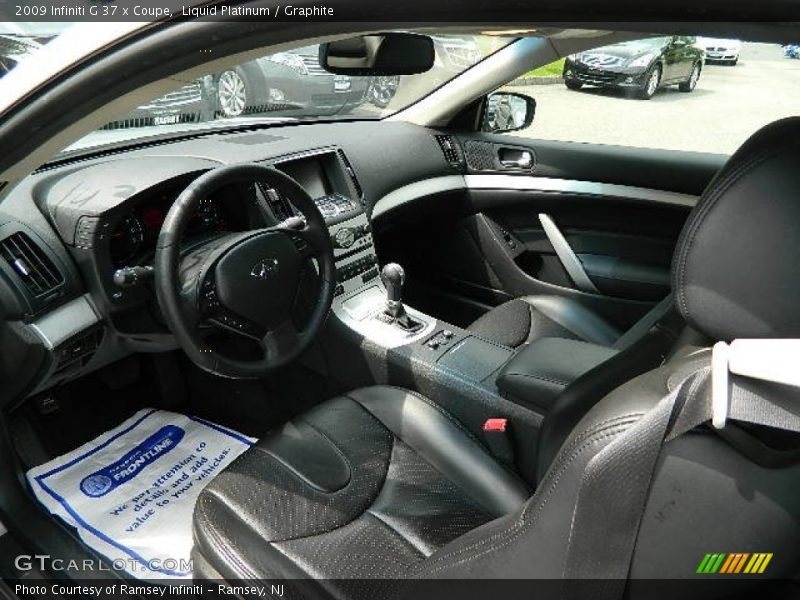 Liquid Platinum / Graphite 2009 Infiniti G 37 x Coupe