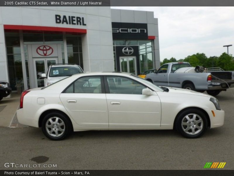 White Diamond / Light Neutral 2005 Cadillac CTS Sedan
