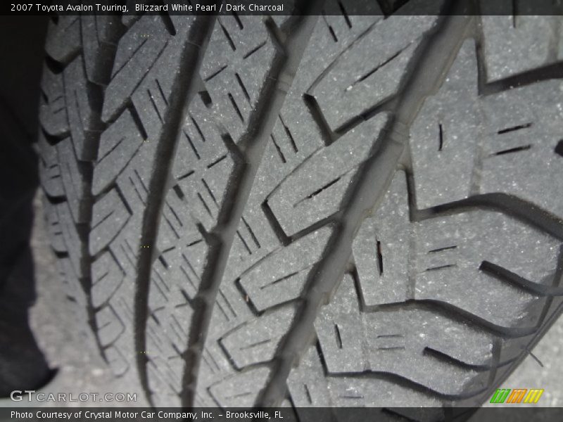 Blizzard White Pearl / Dark Charcoal 2007 Toyota Avalon Touring