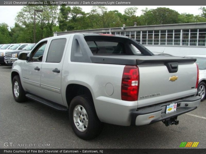 Sheer Silver Metallic / Dark Cashmere/Light Cashmere 2010 Chevrolet Avalanche LS