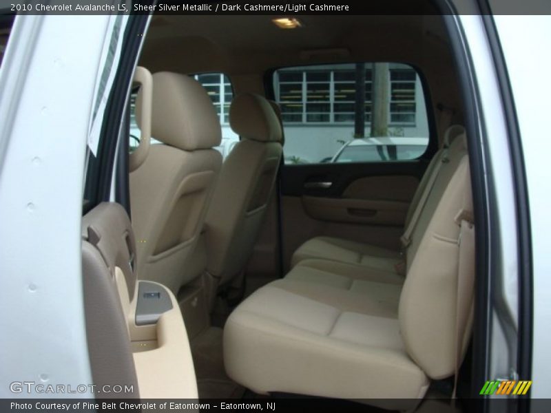Sheer Silver Metallic / Dark Cashmere/Light Cashmere 2010 Chevrolet Avalanche LS