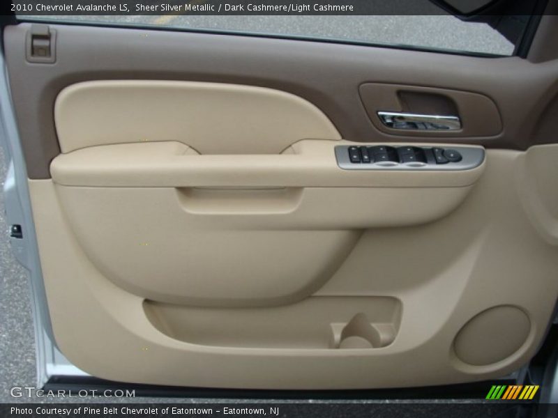 Sheer Silver Metallic / Dark Cashmere/Light Cashmere 2010 Chevrolet Avalanche LS