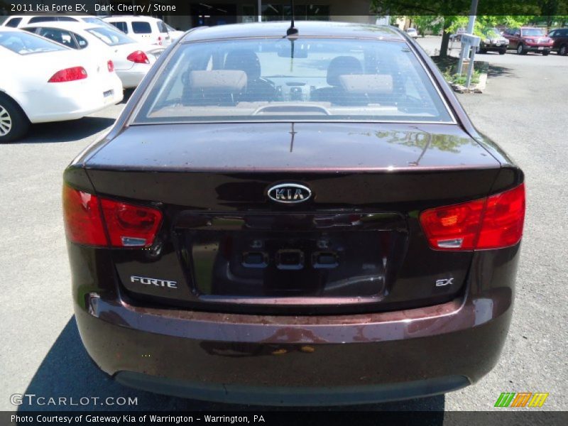 Dark Cherry / Stone 2011 Kia Forte EX