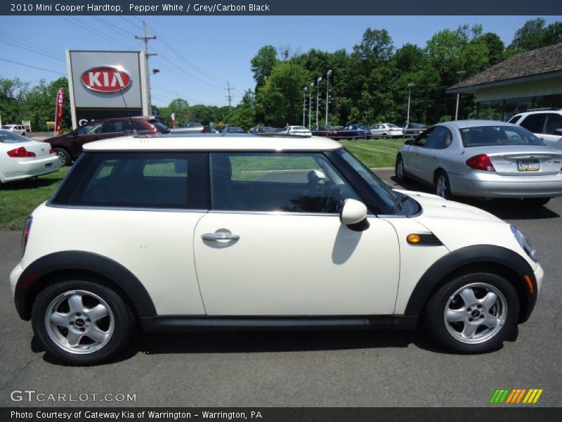 Pepper White / Grey/Carbon Black 2010 Mini Cooper Hardtop