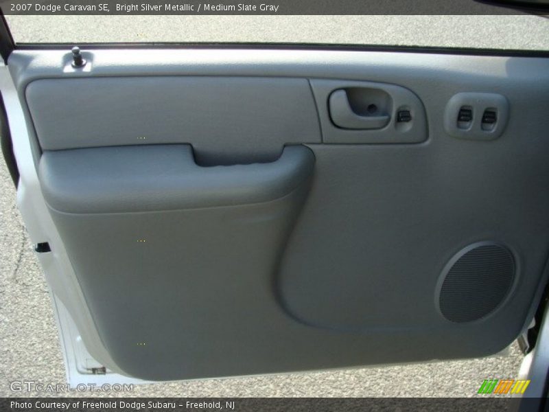 Bright Silver Metallic / Medium Slate Gray 2007 Dodge Caravan SE