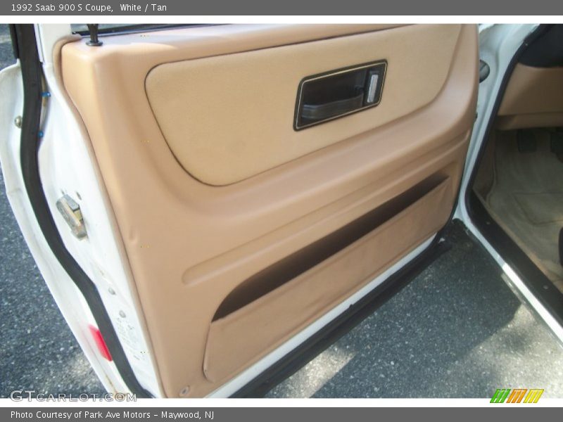 White / Tan 1992 Saab 900 S Coupe
