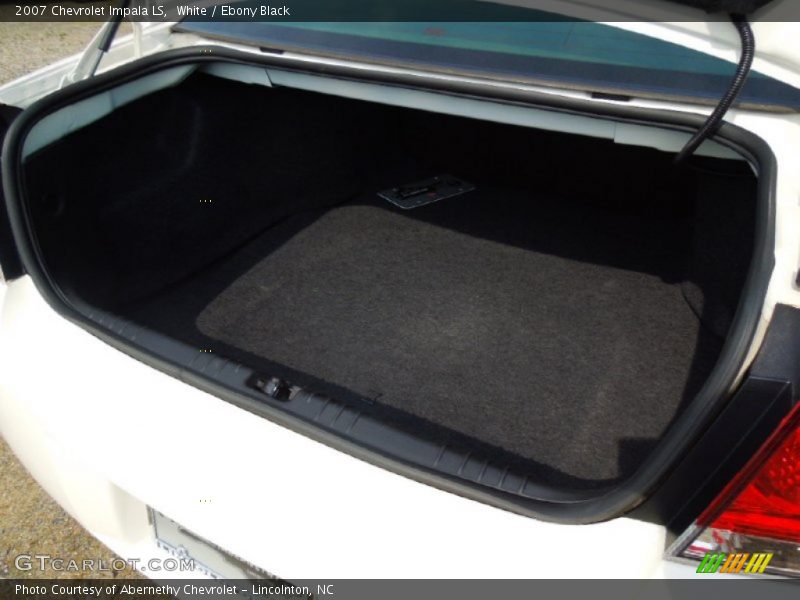 White / Ebony Black 2007 Chevrolet Impala LS