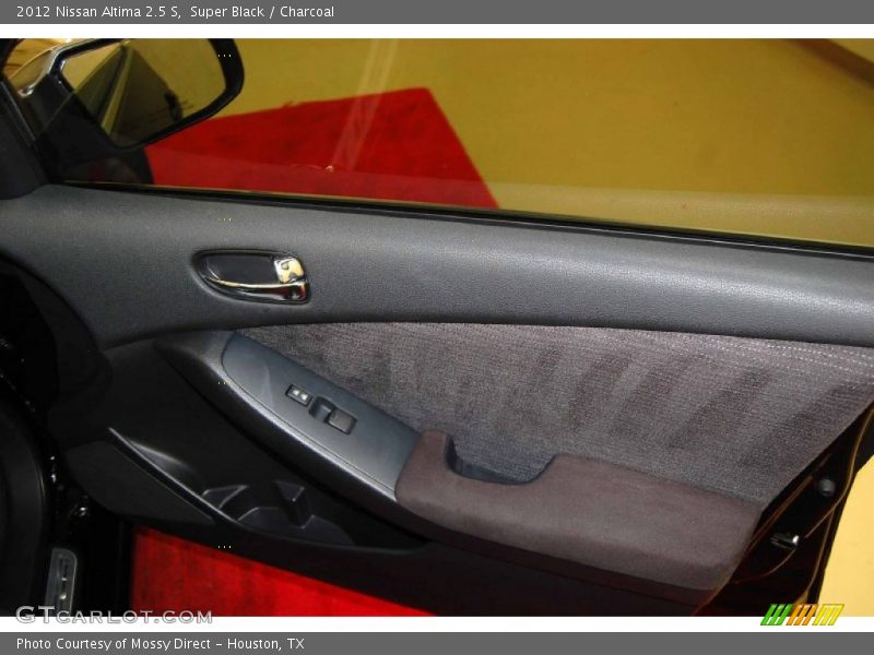 Super Black / Charcoal 2012 Nissan Altima 2.5 S