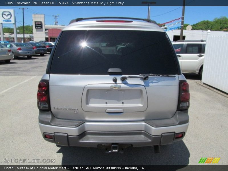 Silverstone Metallic / Light Gray 2005 Chevrolet TrailBlazer EXT LS 4x4