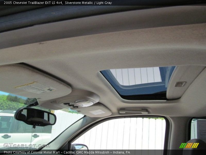 Silverstone Metallic / Light Gray 2005 Chevrolet TrailBlazer EXT LS 4x4