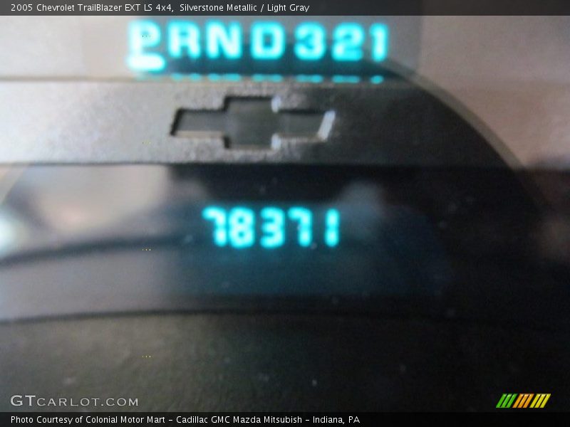 Silverstone Metallic / Light Gray 2005 Chevrolet TrailBlazer EXT LS 4x4